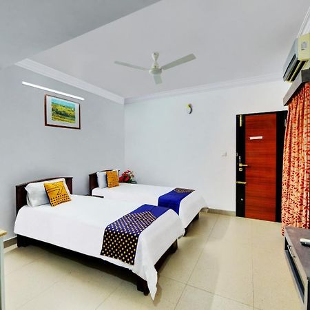 Yahweh Suites Bangalore Exterior foto